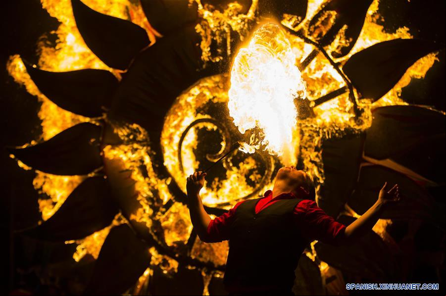 CANADA-TORONTO-FESTIVAL DE SOLSTICIO DE INVIERNO