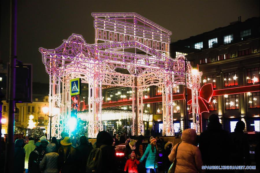 RUSIA-MOSCU-VIAJE A LA NAVIDAD-FESTIVAL