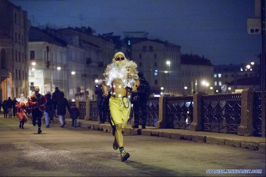 RUSIA-SAN PETERSBURGO-COMPETENCIA DE CARRERAS