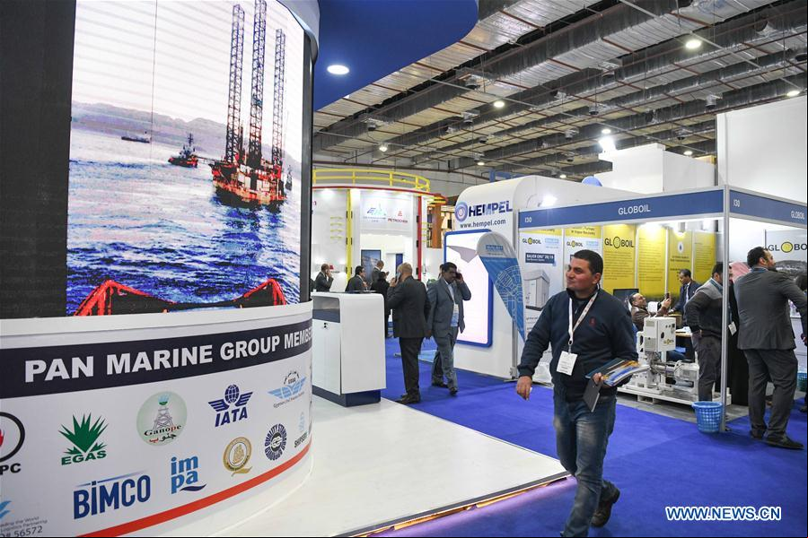 EGIPTO-CAIRO-EXPOSICION DE PETROLEO DE EGIPTO