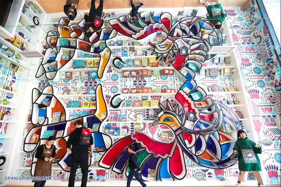 CHINA-GUIZHOU-LIBRERIA