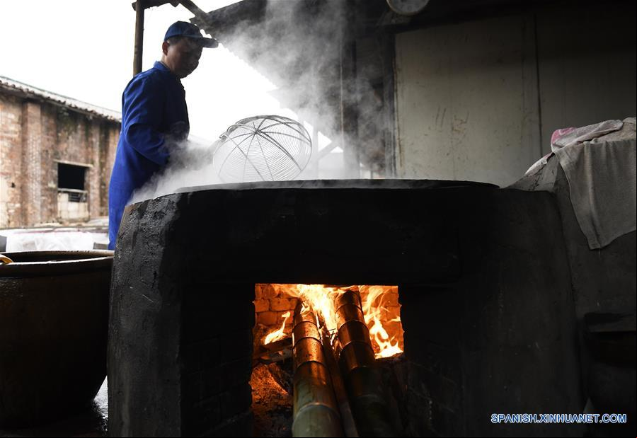 CHINA-CHANGSHA-VEGETALES EN ESCABECHE-TARROS-SERIE
