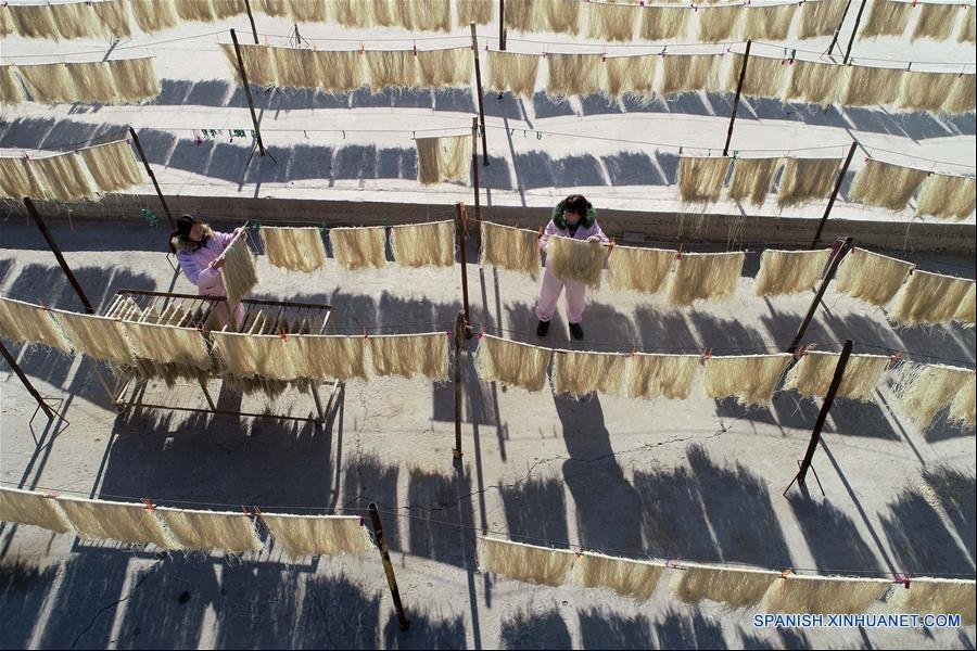 CHINA-HEBEI-ELABORACION DE FIDEOS