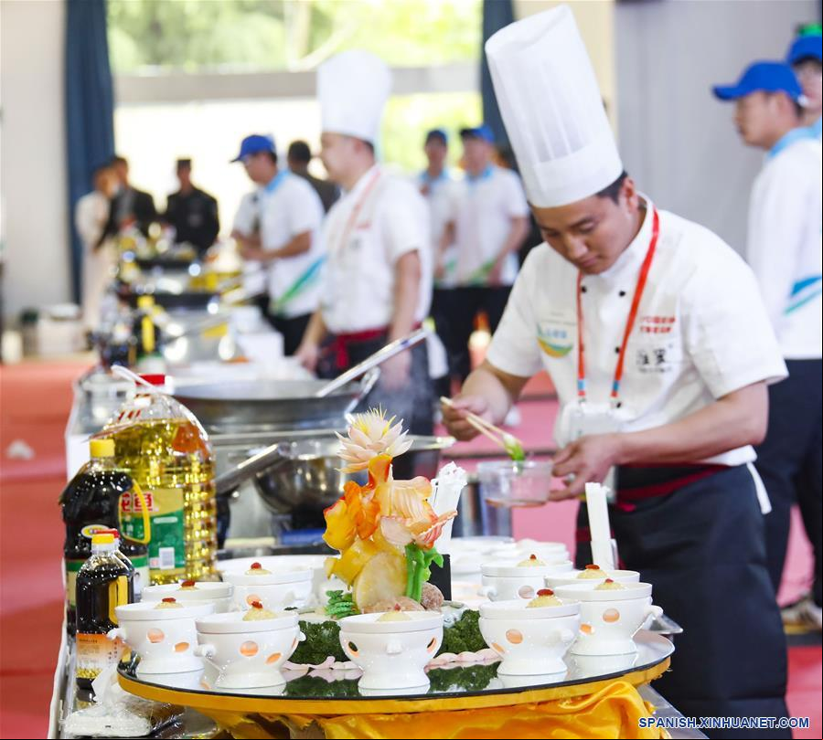  #（社会）（2）2019中国淮扬菜大师邀请赛开赛