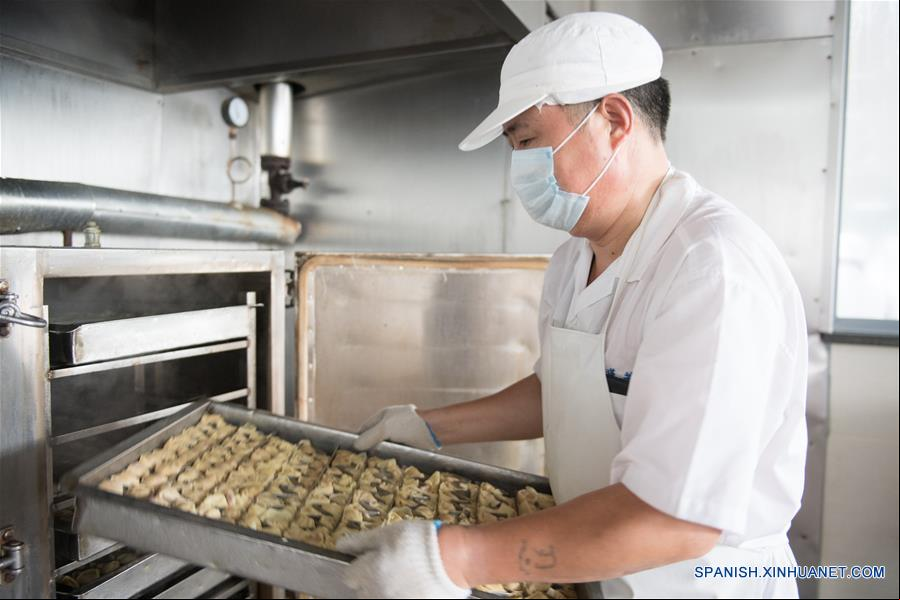 CHINA-ZHEJIANG-MARCA TRADICIONAL DINGLIANFANG
