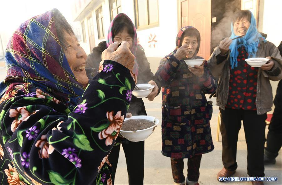 CHINA-FESTIVAL LABA-GACHAS