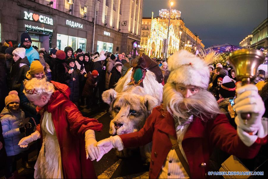 RUSIA-MOSCU-EXPEDICION ESPACIAL-CELEBRACION DE AÑO NUEVO