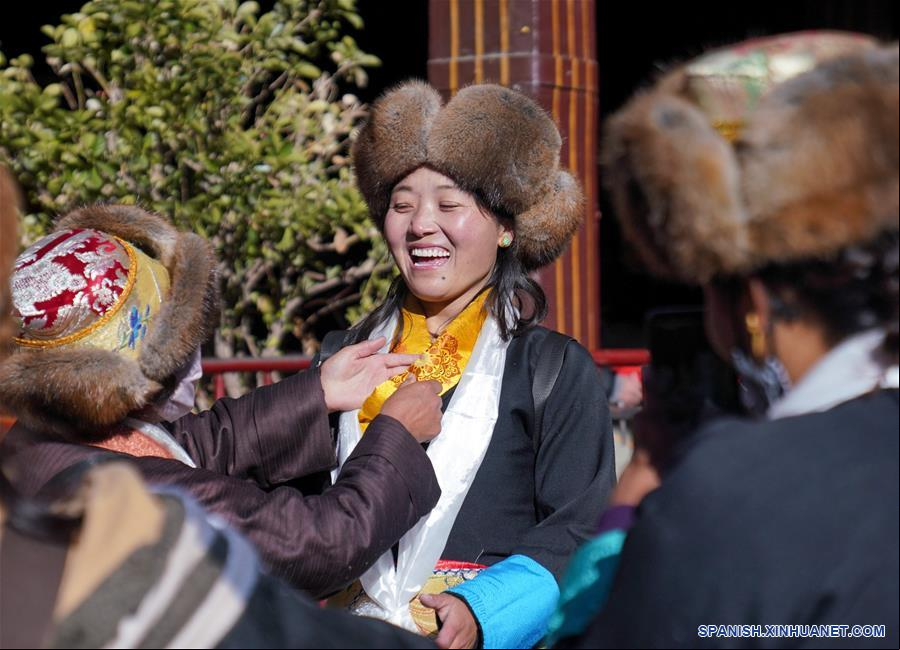 CHINA-TIBET-LHASA-DIA DE LAS HADAS
