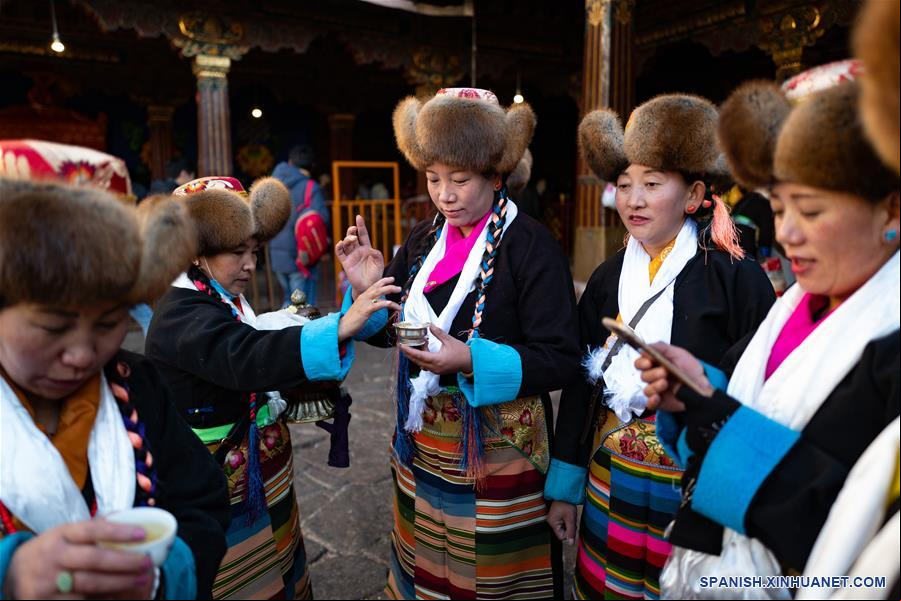 CHINA-TIBET-LHASA-DIA DE LAS HADAS