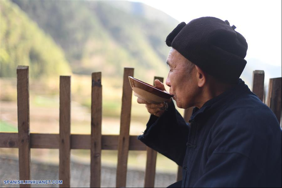 CHINA-GUIZHOU-TAIJIANG-VINO DE ARROZ-FESTIVAL DE PRIMAVERA