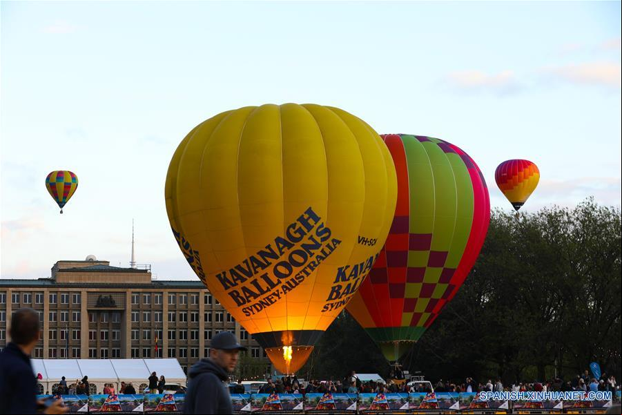 AUSTRALIA-CANBERRA-GLOBO ESPECTACULAR