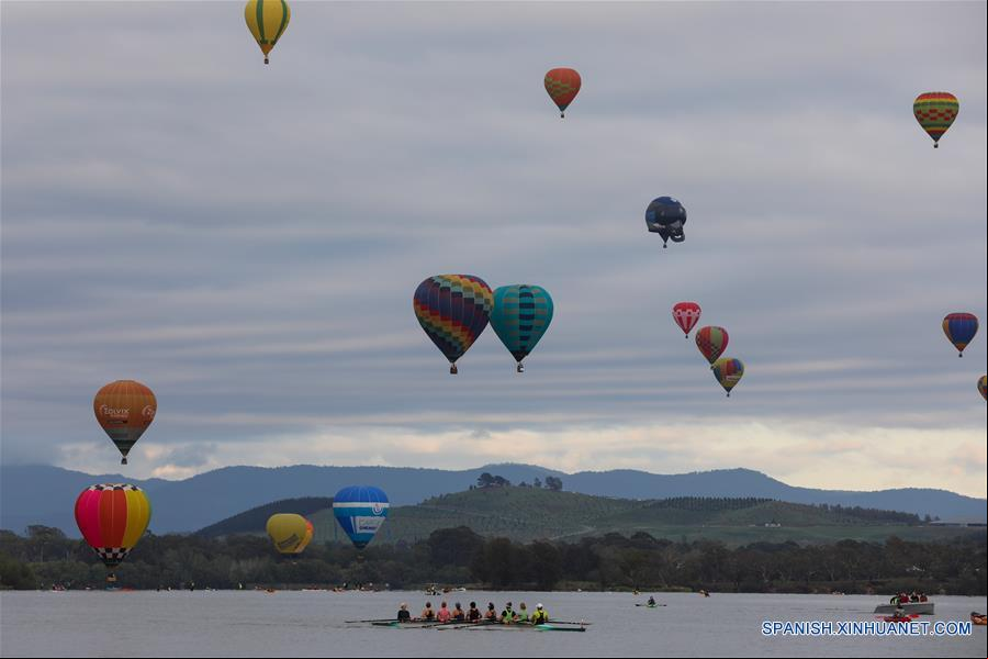 AUSTRALIA-CANBERRA-GLOBO ESPECTACULAR