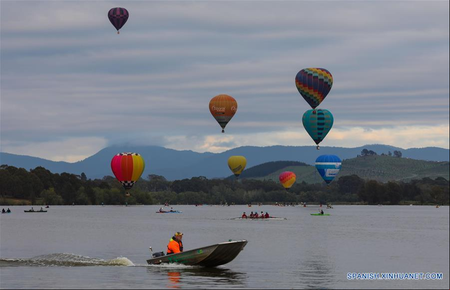 AUSTRALIA-CANBERRA-GLOBO ESPECTACULAR
