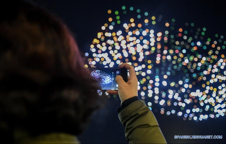 CHINA-JILIN-CHANGCHUN-EXHIBICION DE LUCES
