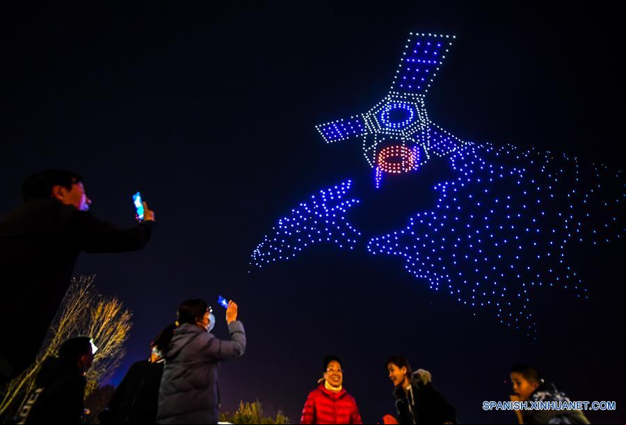 CHINA-JILIN-CHANGCHUN-EXHIBICION DE LUCES