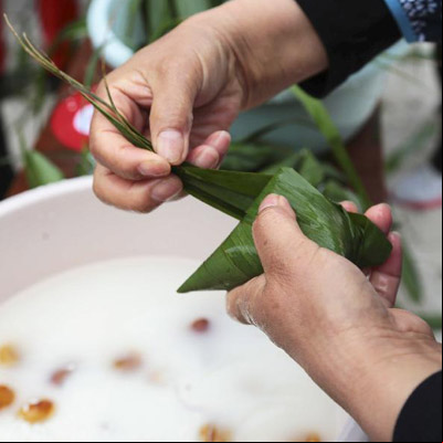 Elaboran Zongzi
