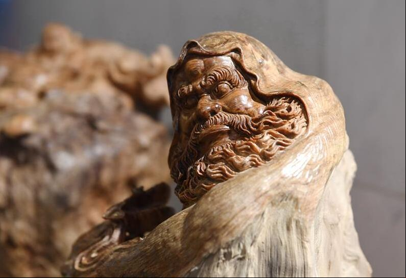 Exposición de colección de palo de rosa de Hainan en Fuzhou