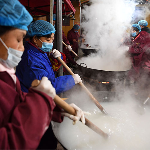 Celebran el Festival Laba en China