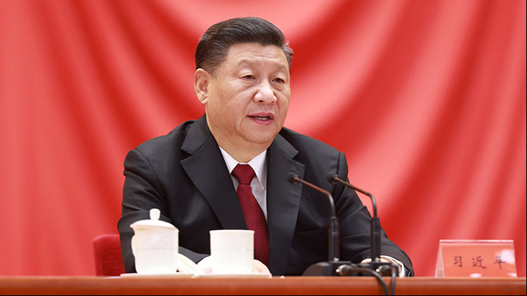 ENFOQUE: Xi llama a los trabajadores a hacer nuevos e históricos esfuerzos por la modernización de China