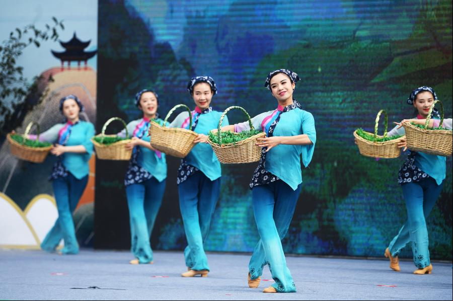 Ceremonia de apertura de festival de cultura del té en Chongqing