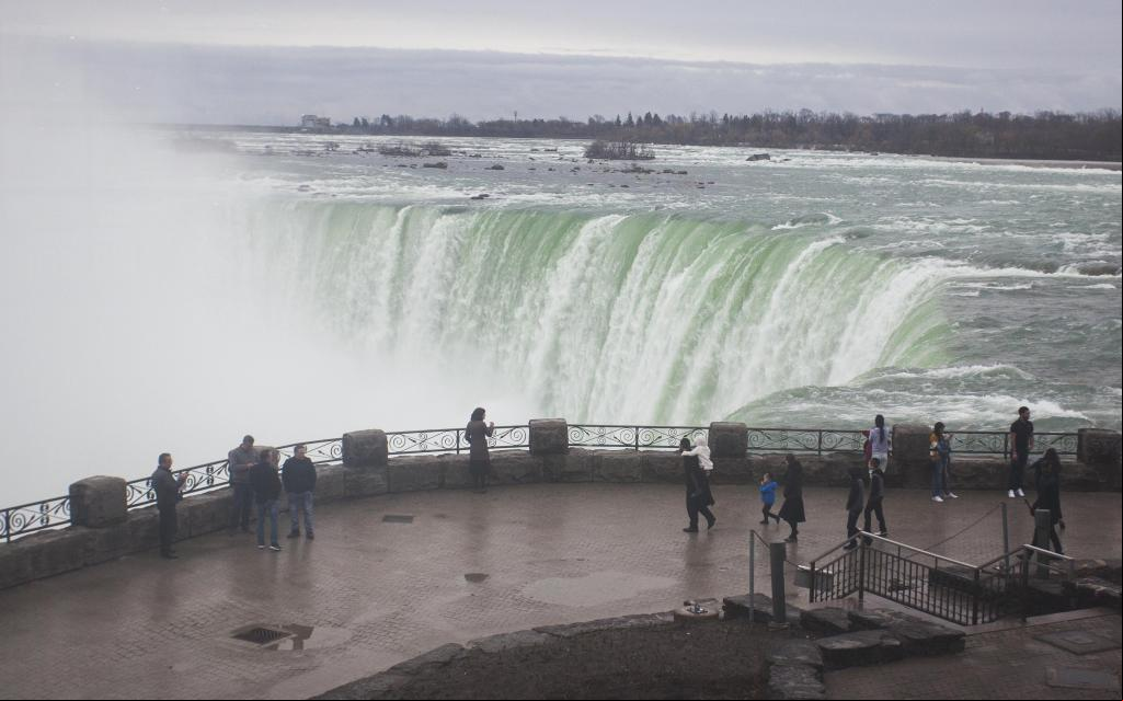 Cataratas del Niágara en Ontario, Canadá